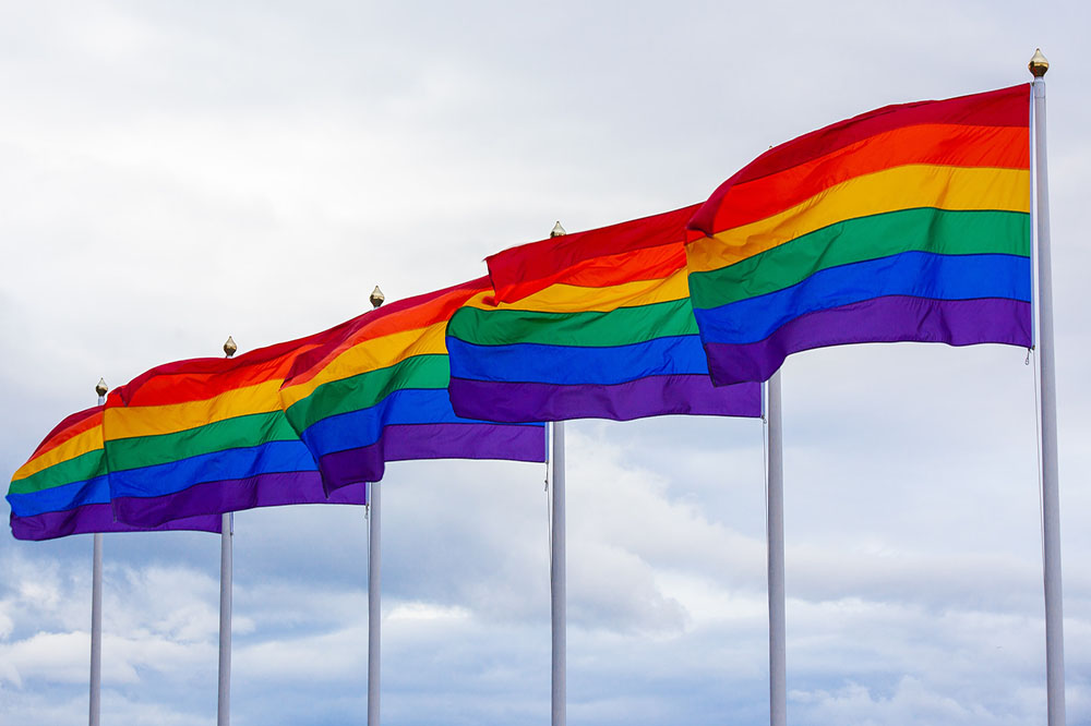 Bandiere arcobaleno